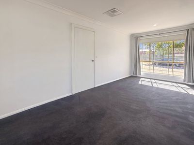 A / 38 South Gloucester Street, Forbes