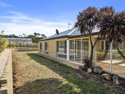 6 Englefield Drive, Margate