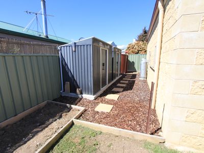 5 McIvor Street, Heathcote