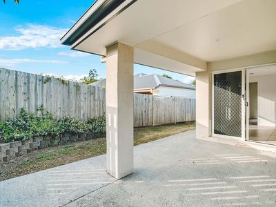 2 Yabbra Lane, Upper Coomera