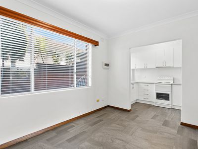 5 / 284 Cowper Street, Warrawong