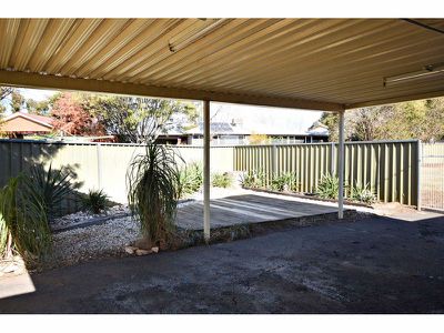 27 Pegasus Place, Dubbo