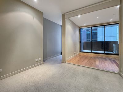 610 / 228 A'Beckett Street, Melbourne