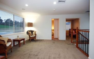 21 Janet Bowman, Beaconsfield