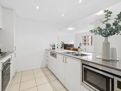 356 / 3-9 Church Avenue, Mascot