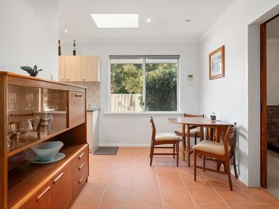 28 Lowanna Way, Armadale