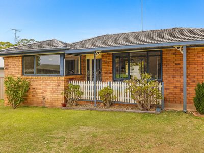 16 Mosely Avenue, South Penrith