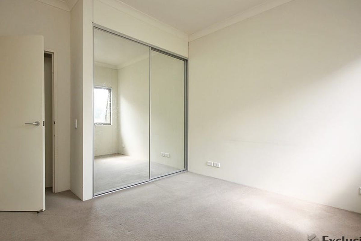 31 / 37-43 Eastbourne Road, Homebush West