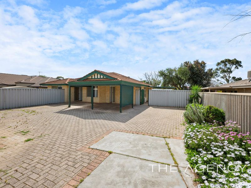 8A Rennie Crescent North, Hilton