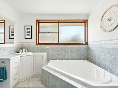 2 Andrea Court, Pontville