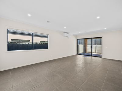 4 Tomatina Way, Berwick