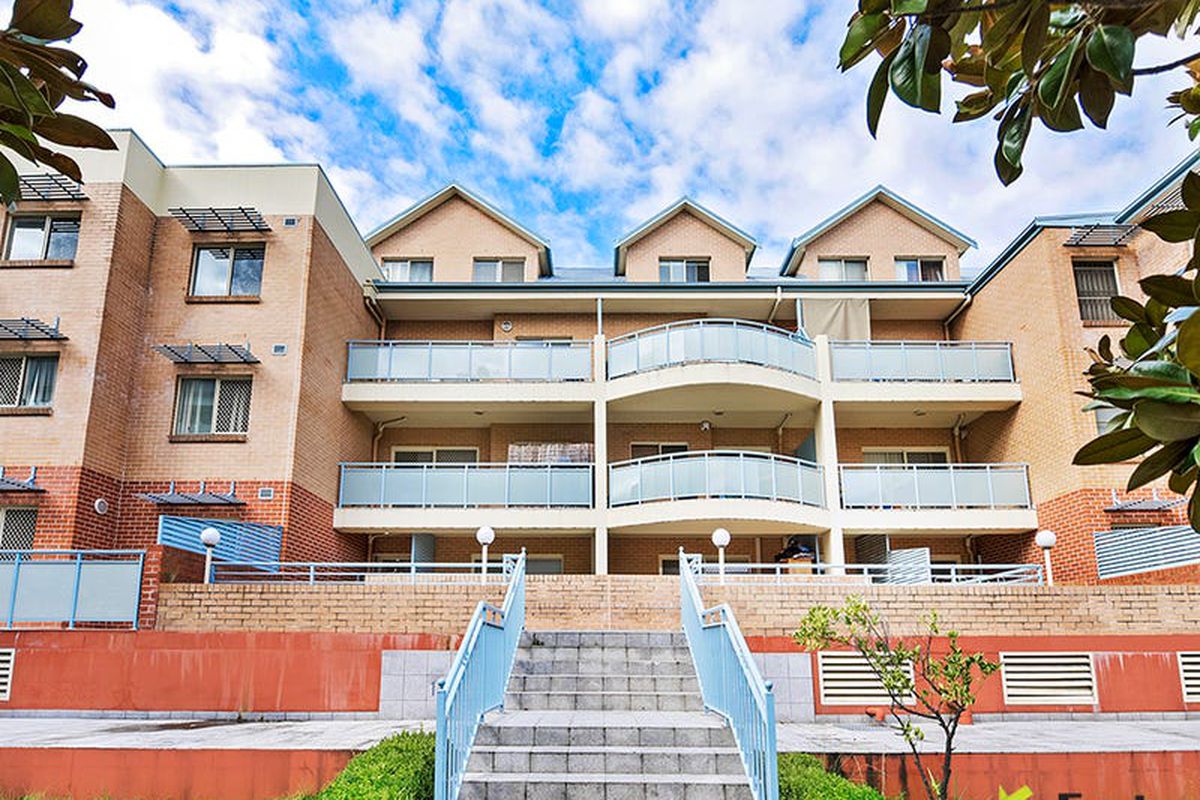 26 / 10-14 Crane Street, Homebush