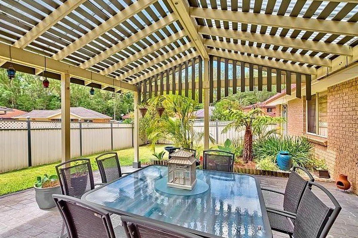 14 Manooka Road, Point Clare