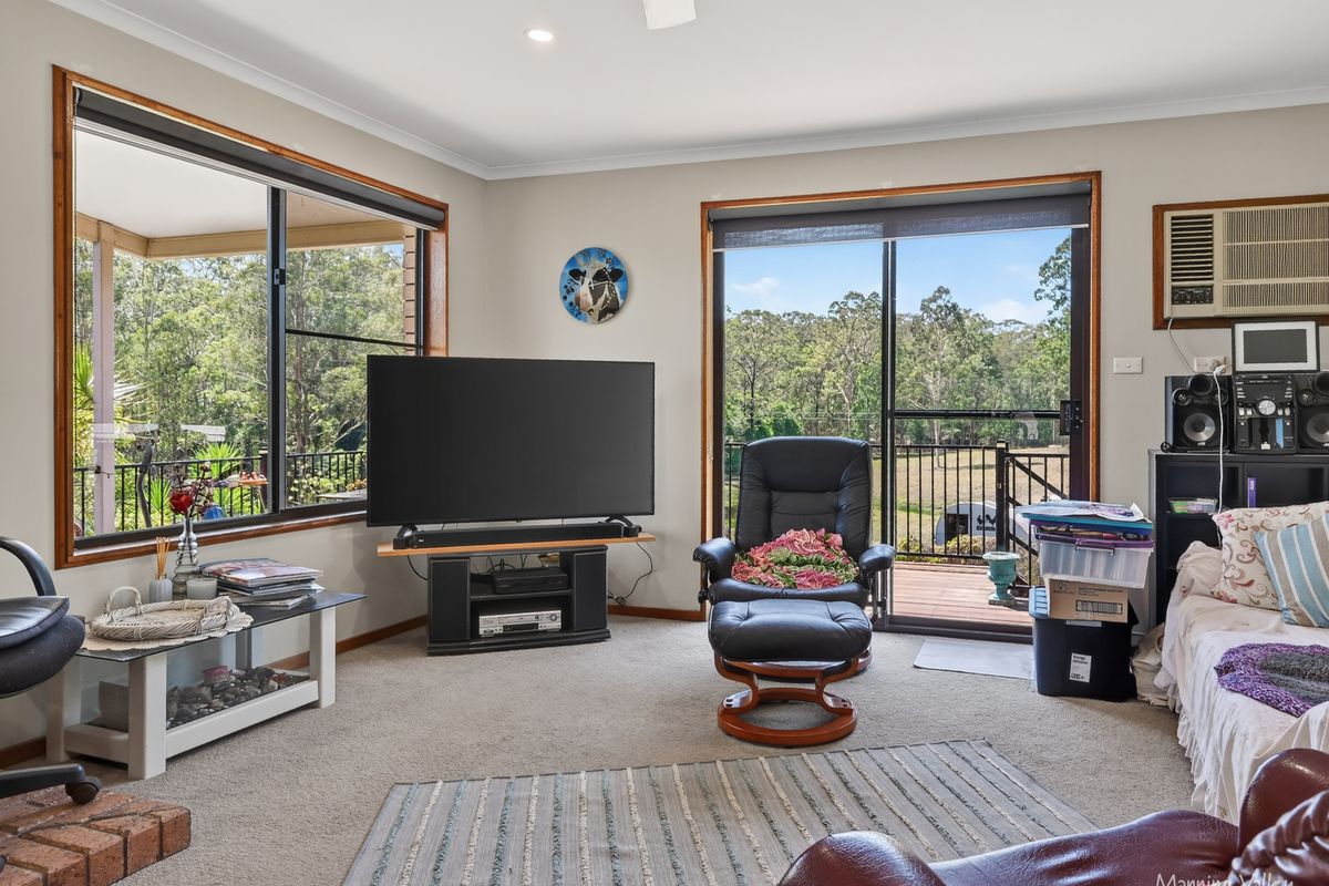 332 Kimbriki Road, Burrell Creek