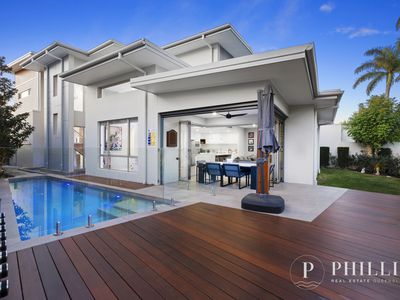 7842 Pavilions Close, Hope Island