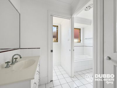 3 Lancaster Park Place, Dubbo