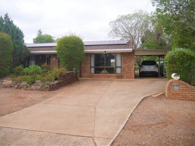 13 Cowie Drive, Kingaroy