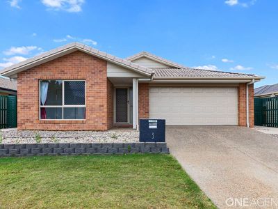 3 Burke Court, Urraween