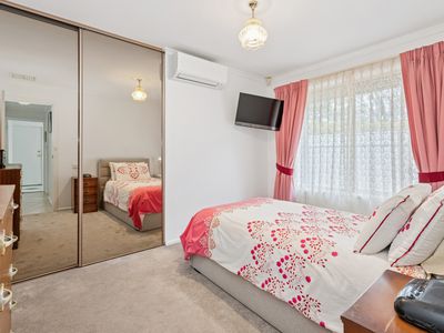 2 Sherbourne Terrace, Dover Gardens