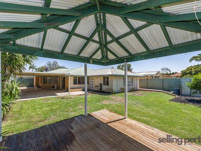 28 Haring Green, Atwell
