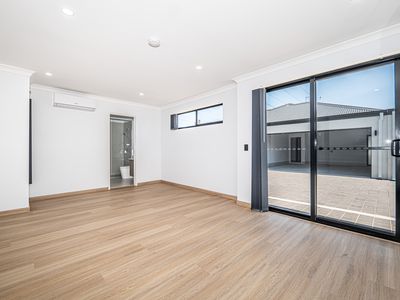 2a / 13 Welford Way, Success