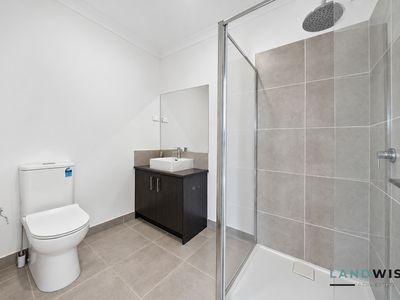 46 Joey Crescent, Deanside