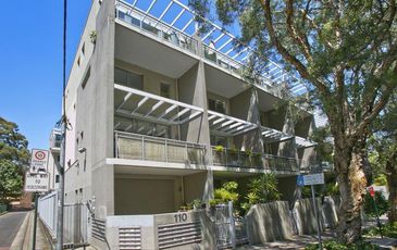 11 / 110 Wellington Street, Waterloo