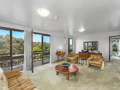 73a Kyle Parade, Kyle Bay