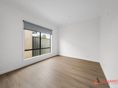 48 Railway Parade, Kalkallo
