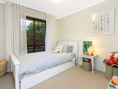 23 Winifred Grove, Blairgowrie