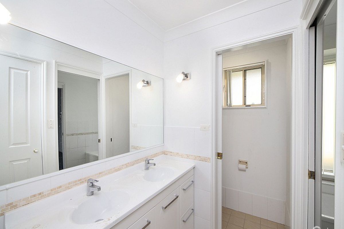 6 Oakwood Close, Forresters Beach