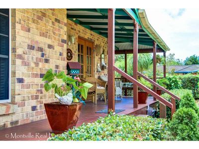6 Frangipanni Court, Montville