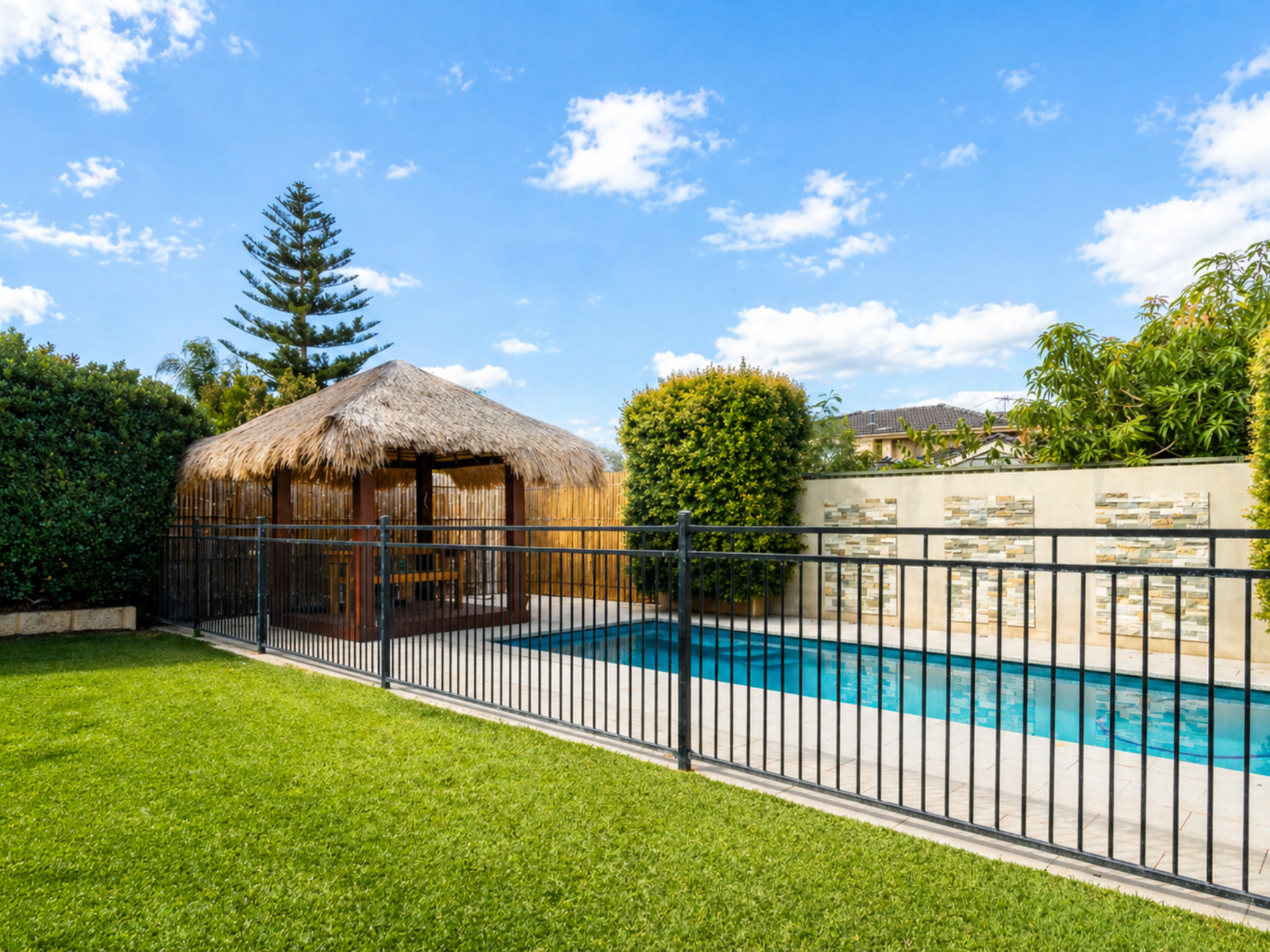 220 Summerlakes Parade, Ballajura