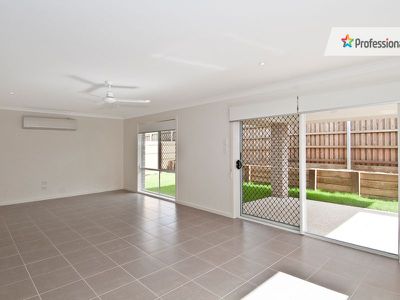 88 South Quarter Drive, Loganlea