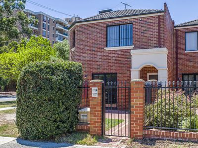 7 / 34 Pollard Street, Glendalough