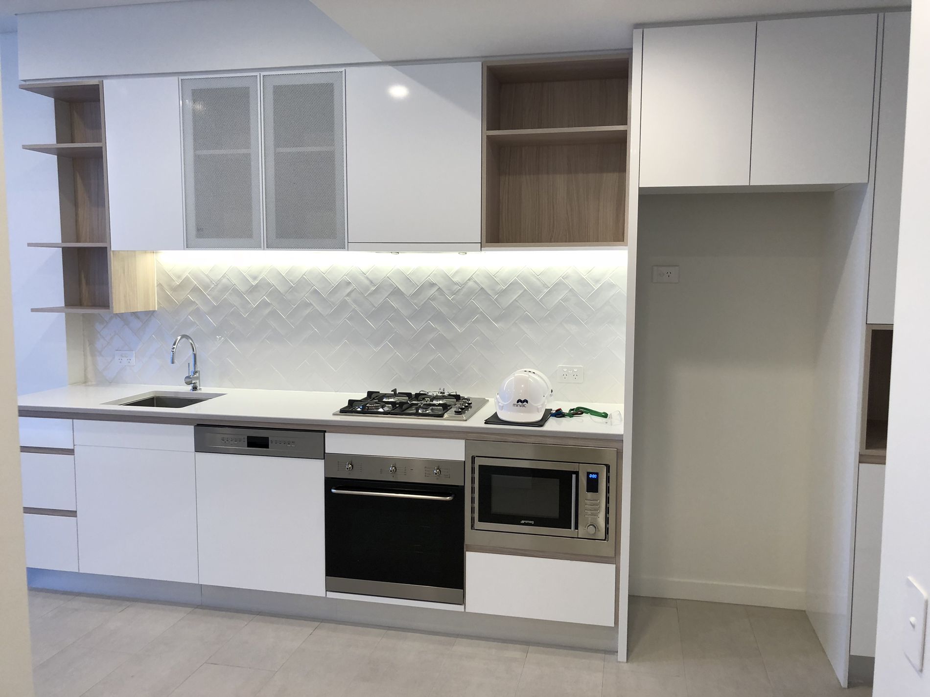 2508 / 17 Lachlan Street, Waterloo