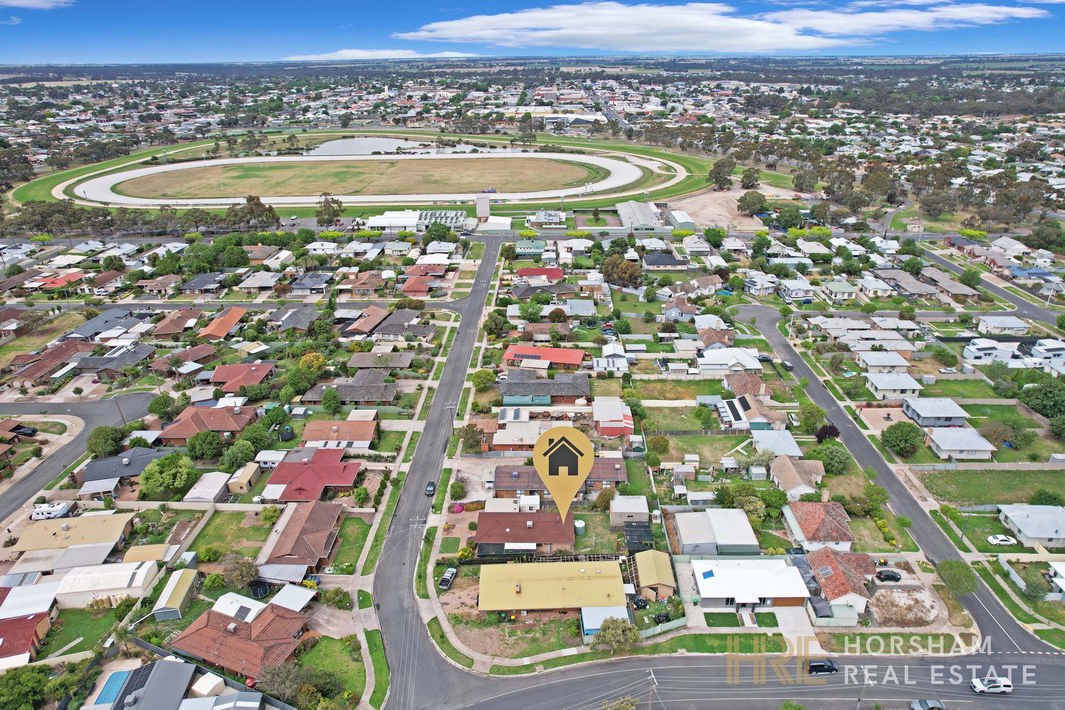 17 Schwarz Avenue, Horsham