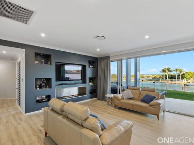7 Kirra Court, Eli Waters