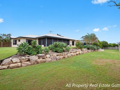 15 Kyle Close, Placid Hills