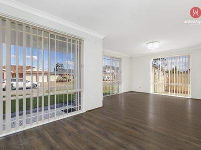 42 Athlone Street, Cecil Hills