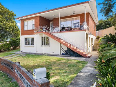2 / 3 Gordon Crescent, Lake Heights