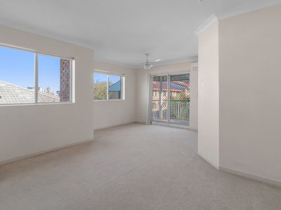 8 / 58 Maryvale Street, Toowong