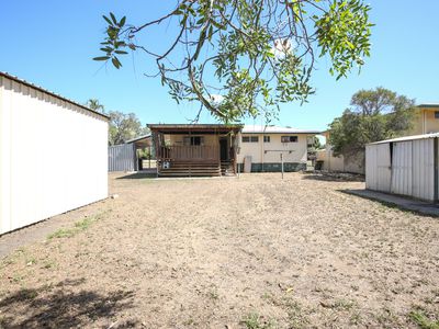 5 Casey Court, Moranbah