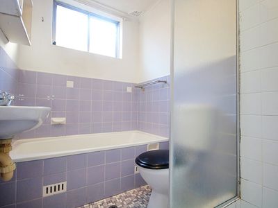 1 / 18 Mccourt Street, Wiley Park