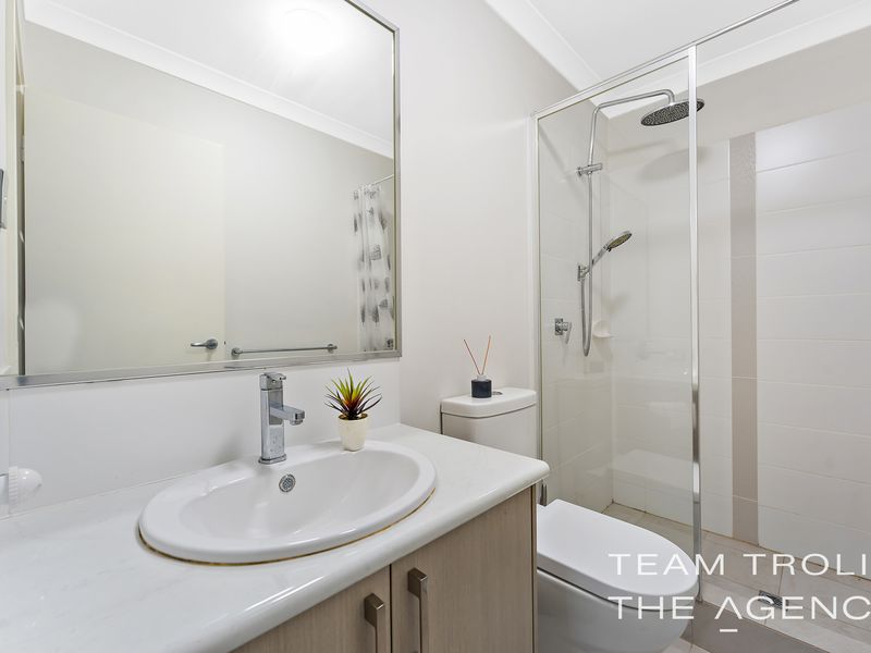 3 / 383 Carrington Street, Hamilton Hill