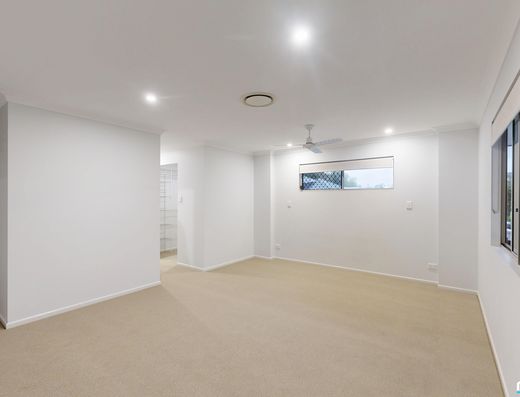 Versatile Family Living in Old Tewantin with only One Neighbour image 10