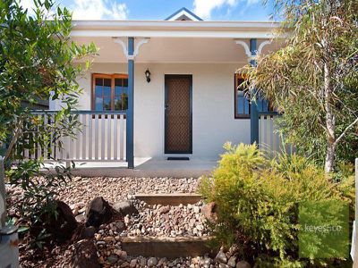 84 Estuary Parade, Douglas
