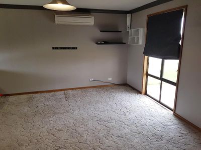 2 Raphael Street, Blayney
