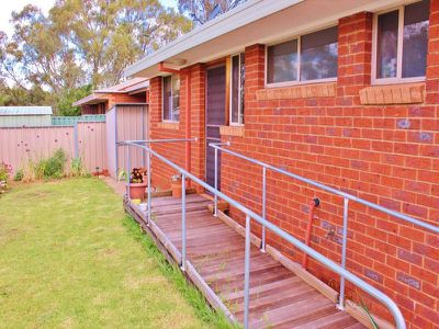 2 / 41 Helm Street, Kangaroo Flat
