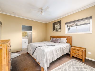 23 Gourlay Street, Shepparton